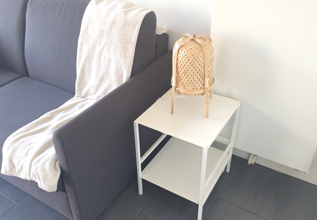 Meuble acier de salon blanc à double étage MikadoHome